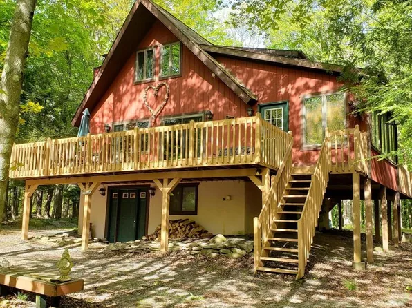 338 The Hideout, Lake Ariel, PA 18436