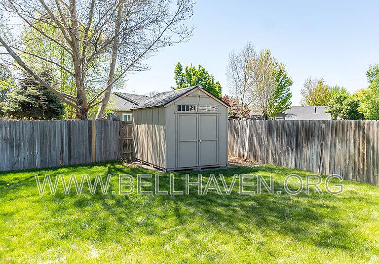 12447 W Norristown St — Photo 15