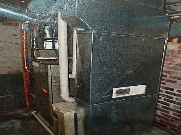 5th image of 1728 Bedford Rd