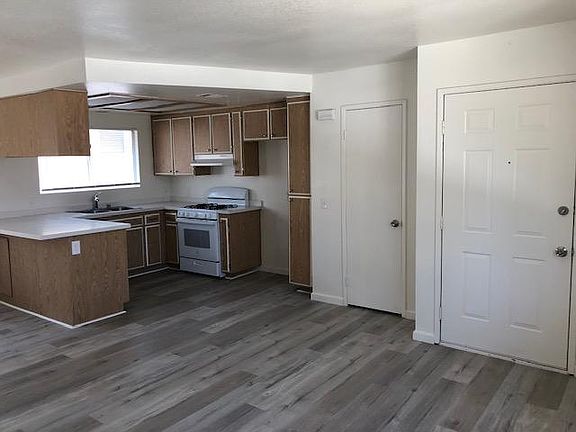 4th image of 28918 Calle Del Lago APT A
