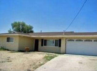 1075 N Evans St, Banning, CA 92220