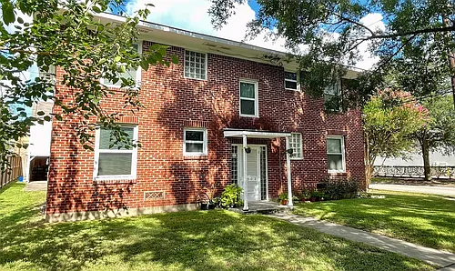 1502 Elmen St #4 Photo 1