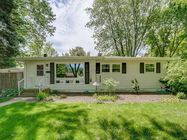 1001 Douglas Trl, Madison, WI 53716
