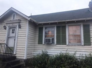 911 11th St W, Huntington, WV 25704