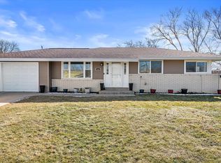 7101 West Van Norman AVENUE, Greenfield, WI