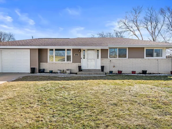 7101 West Van Norman AVENUE, Greenfield, WI 53220