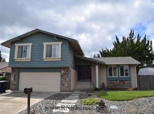 8250 Canyon Oak Dr, Citrus Heights, CA 95610