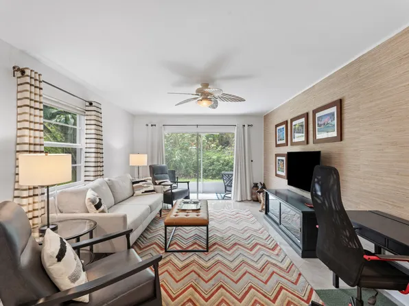 2600 SE Ocean Blvd APT R2, Stuart, FL 34996