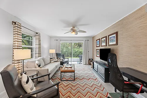 2600 SE Ocean Blvd Photo 1