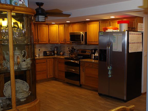 5th image of 4407 128th Pl NE