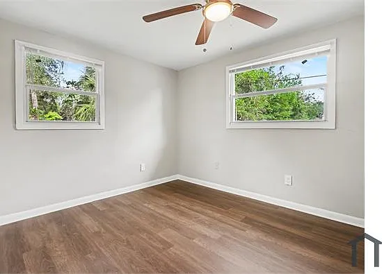 3007 E Knollwood St — Photo 24
