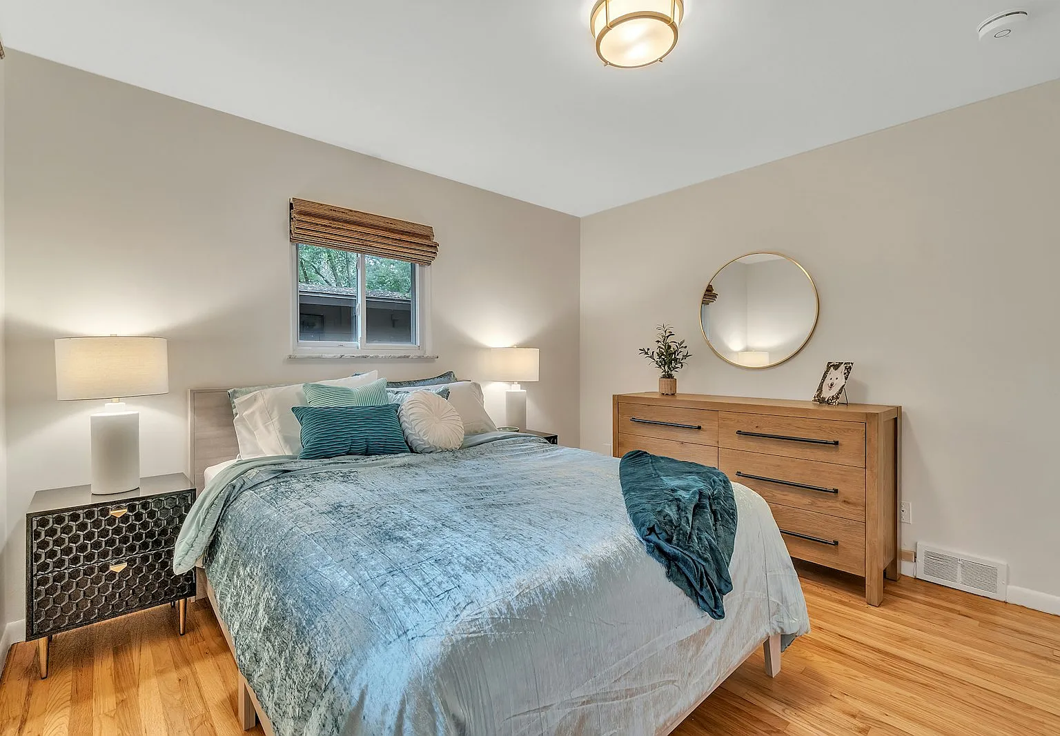 415 Barber Avenue — Photo 4