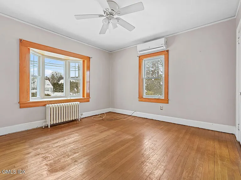 23 Thornhill Rd #1 — Photo 4