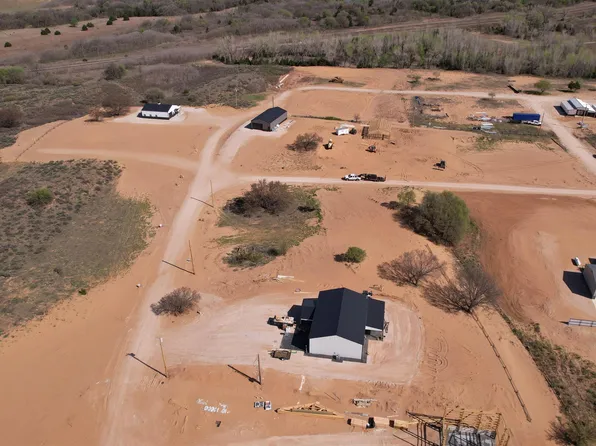 5 Maverick Rd, Waynoka, OK 73860