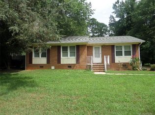696 Brookwood St, Mooresville, NC 28115
