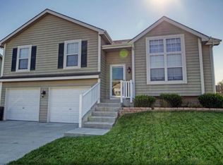 1815 N 161st Ter, Basehor, KS 66007