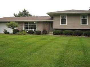 2598 Oxford Ct, Tecumseh, MI 49286
