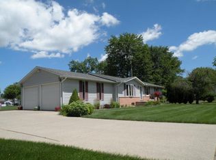 1105 Greenwood St, Marysville, MI