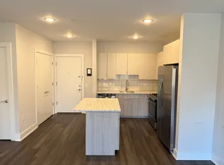 2301 Lemoine Avenue 403 image 1 of 15