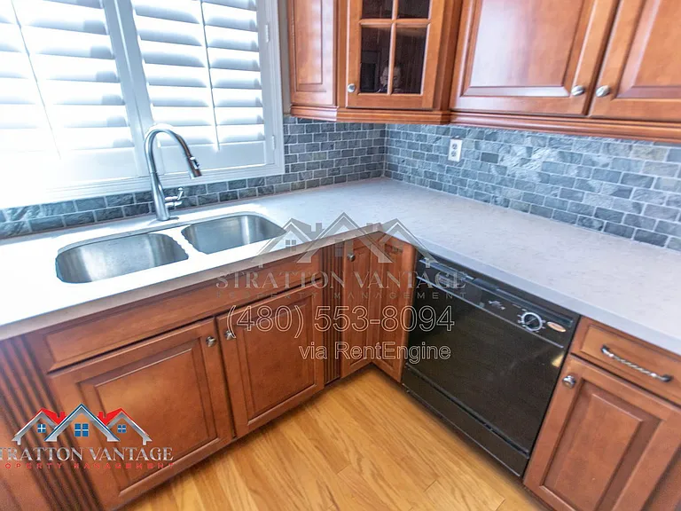 935 W Wendy Way — Photo 20