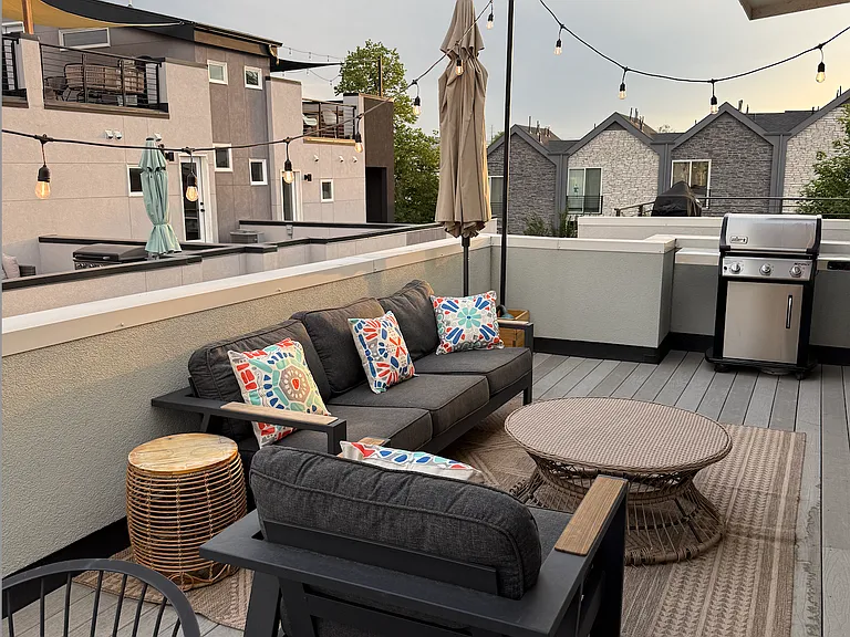 1276 Yates St — Photo 34