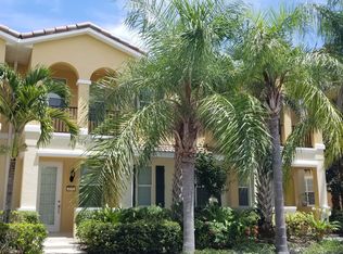 3770 82nd Avenue Cir E APT 103, Sarasota, FL 34243