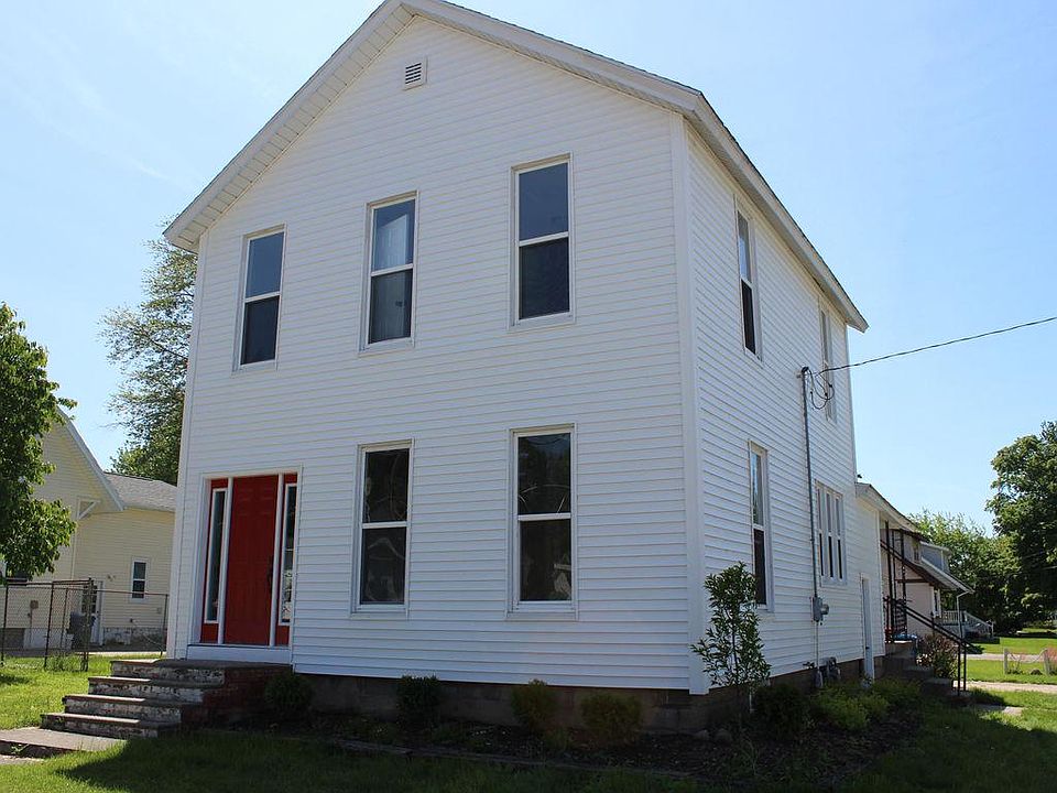 1st image of 127 Eastmanville St