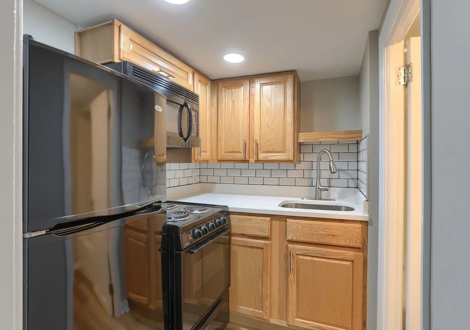 107-109 Locust St — Photo 1