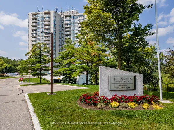 20 McFarlane Dr #603, Halton Hills, ON L7G 5J8