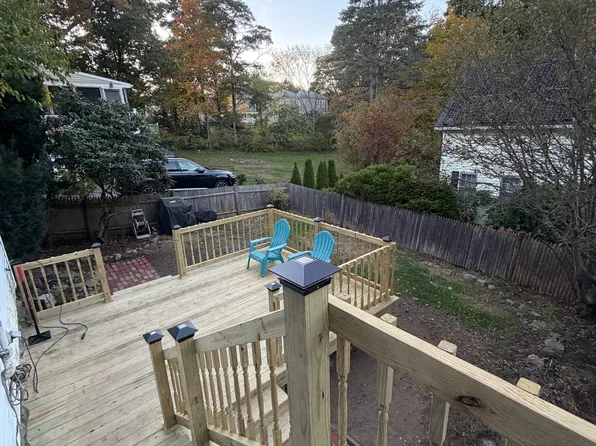 37 North St, Medway, MA 02053