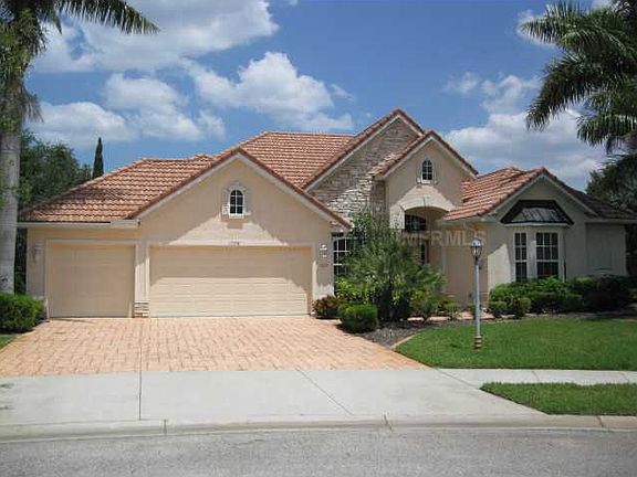 2nd image of 1798 Queen Palm Way