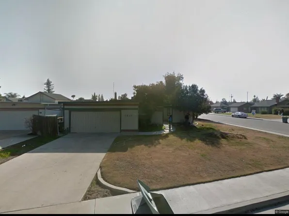 3515 E Center Ct, Visalia, CA 93292