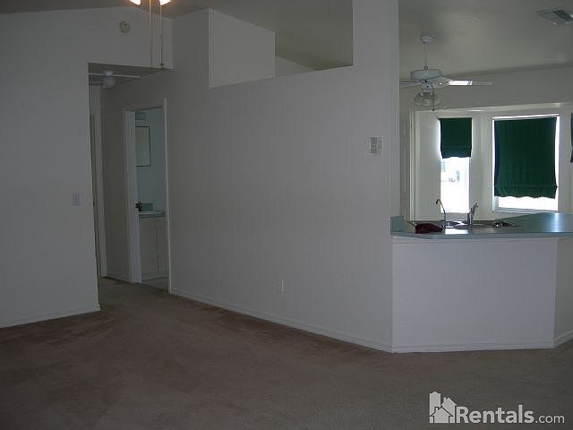 1st image of 915 Alaska Ave