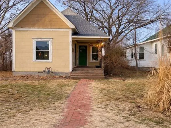 1006 W 6th St, Coffeyville, KS 67337
