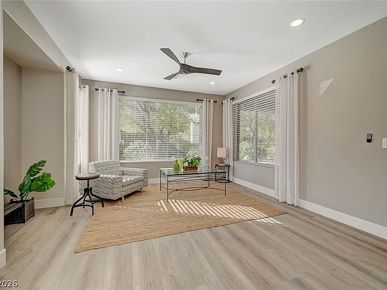 4589 Bersaglio St — Photo 16