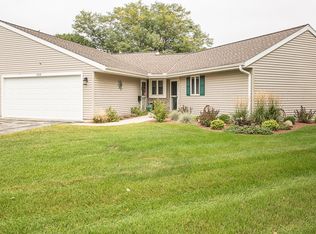 1506 Raveen St, Fort Atkinson, WI 53538