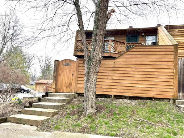 9629 S Lake Ridge Dr Unit 127, Bloomington, IN 47401