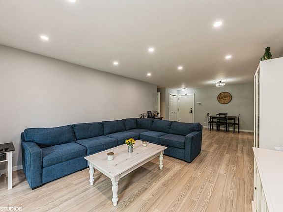 4th image of 3350 N Carriageway Dr Unit 210