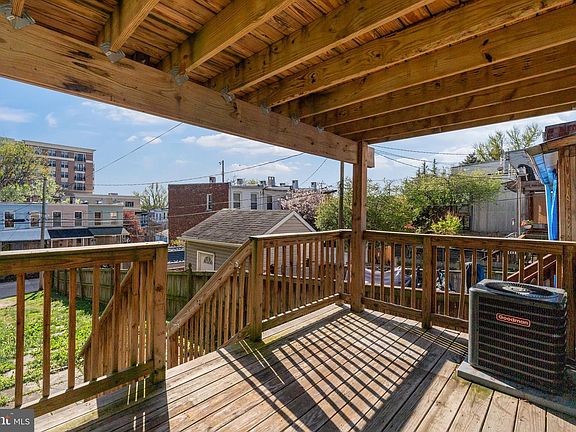 2nd image of 3819 Roland Ave