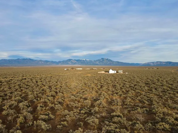 265 W Rim Rd, El Prado, NM 87529