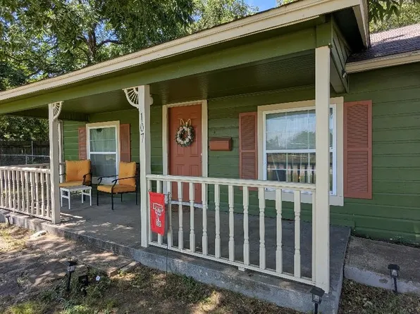107 Brown St, Alvarado, TX 76009