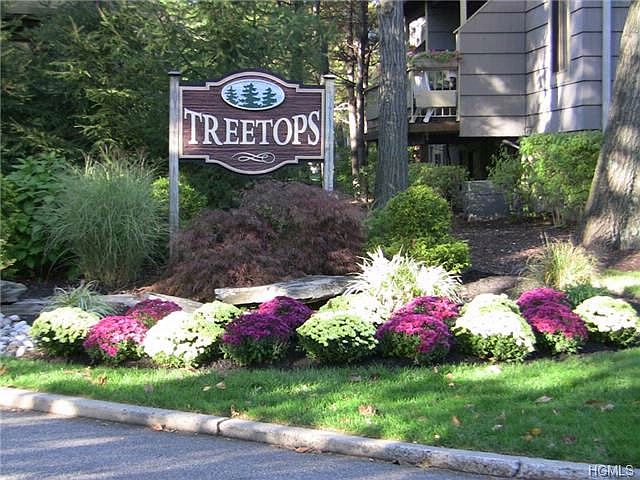 1st image of 232 Treetop Cir #4