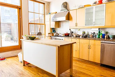 Rented by Smart City Real Estate LLC