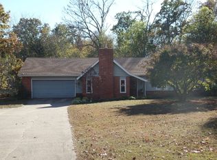 2210 Orchard Hill Rd, Siloam Springs, AR 72761