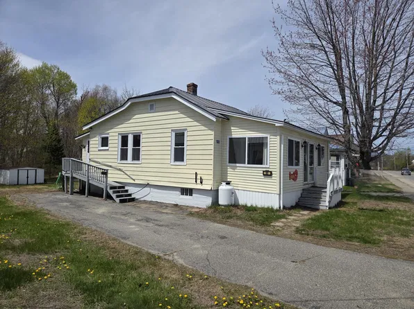 90 Bates Street, Millinocket, ME 04462