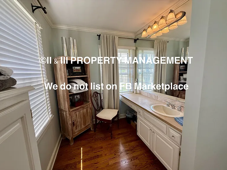 1314 W Red Bridge Rd — Photo 41