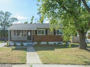 222 Sunset Dr, Glen Burnie, MD 21060