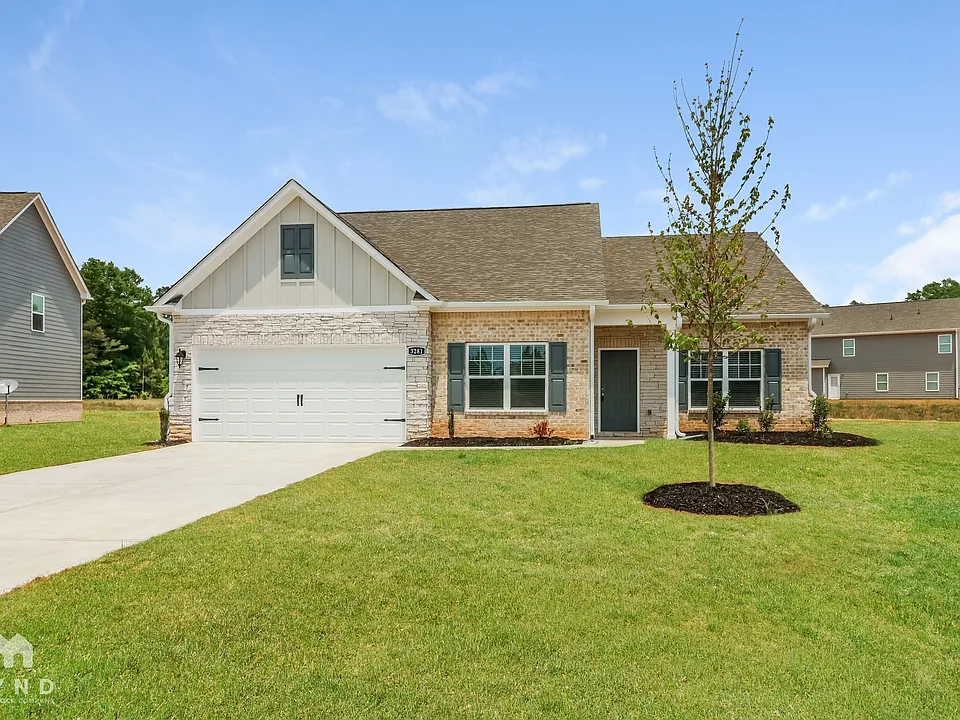 3359 Bridgewood Dr