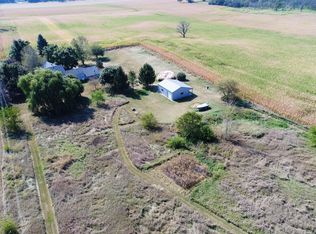 N1769 County Rd E, Palmyra, WI 53156