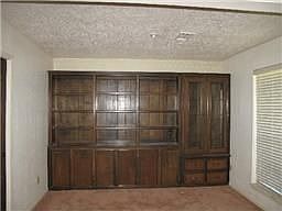 4th image of 5109 Glenhaven Dr